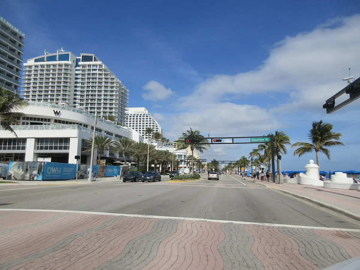 A1A along Fort Lauderdale Beach with hotels on one side and the beach on the other