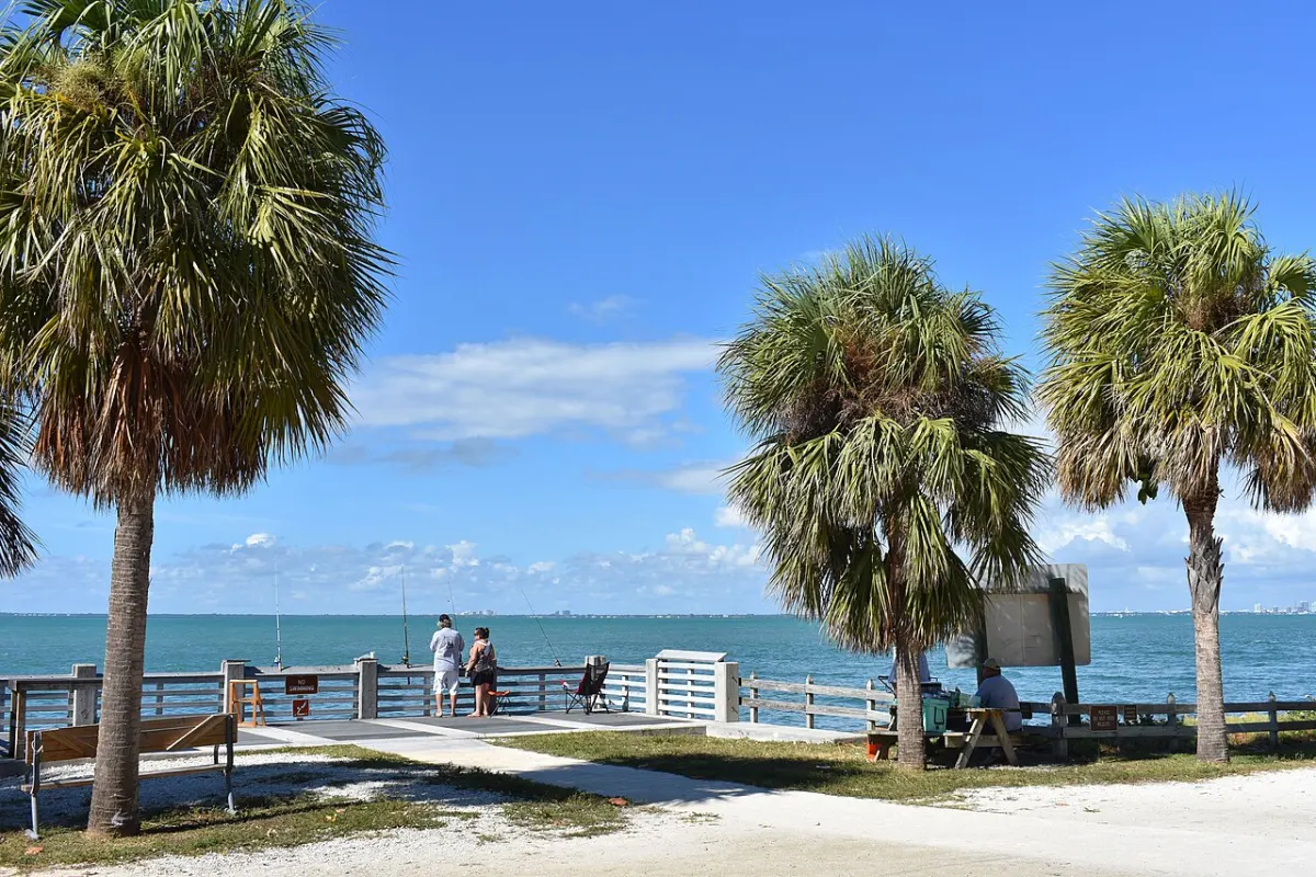 Palms and a boardwalk at the water's edge in Bill Baggs Cape Florida State Park