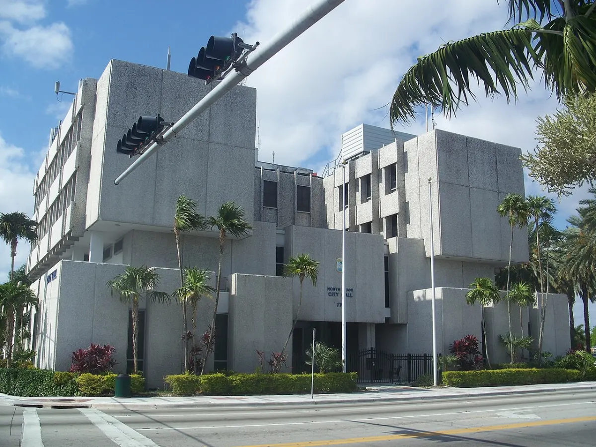 North Miami's city hall building on the street in the civic center